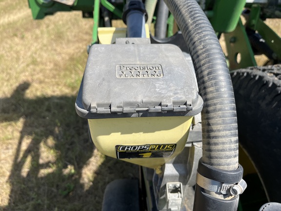 2008 John Deere 1770NT CCS (15th thumbnail)