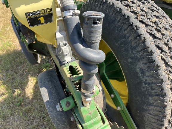 2008 John Deere 1770NT CCS (13th thumbnail)