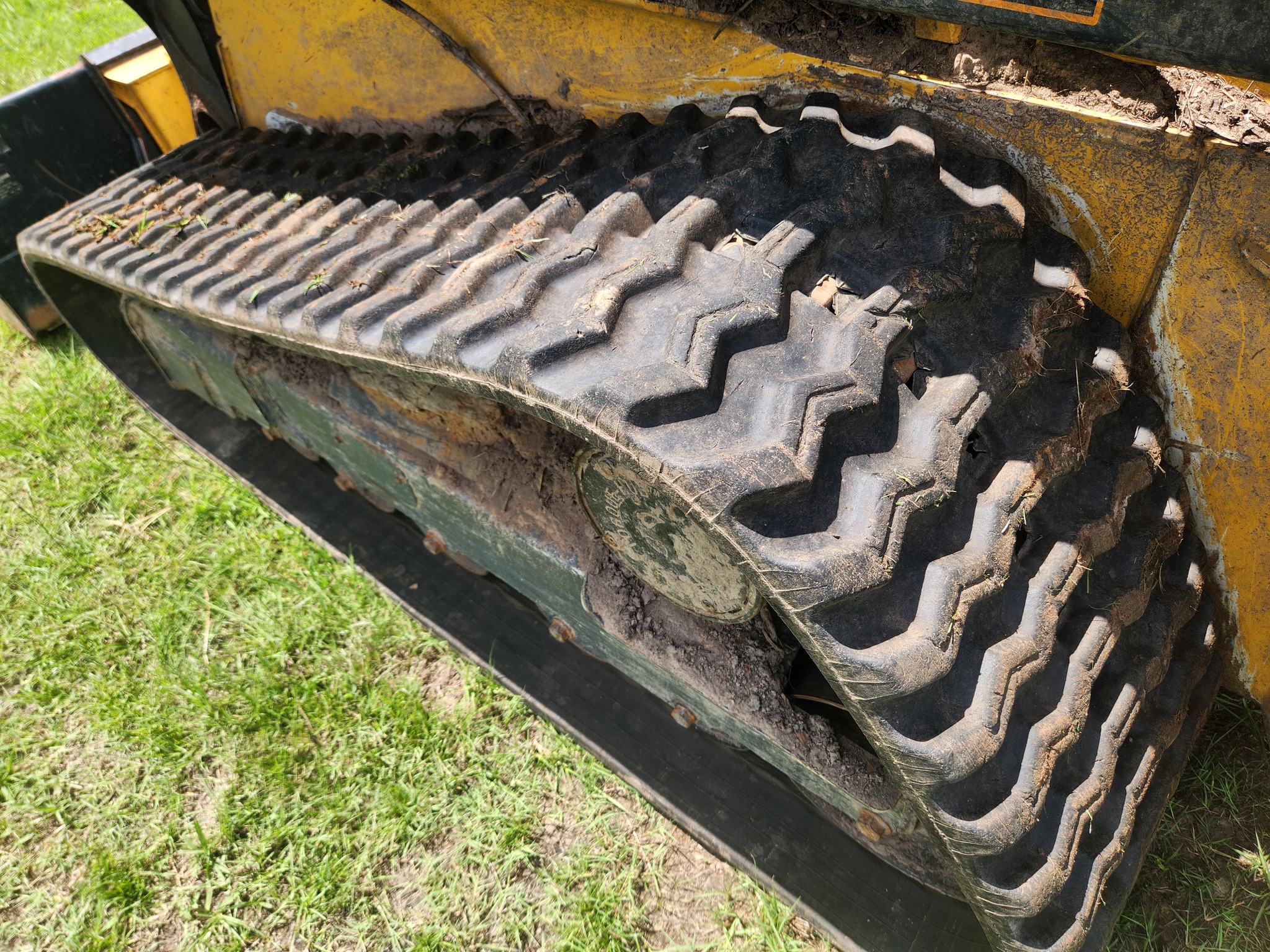 2022 John Deere 333G Image 21
