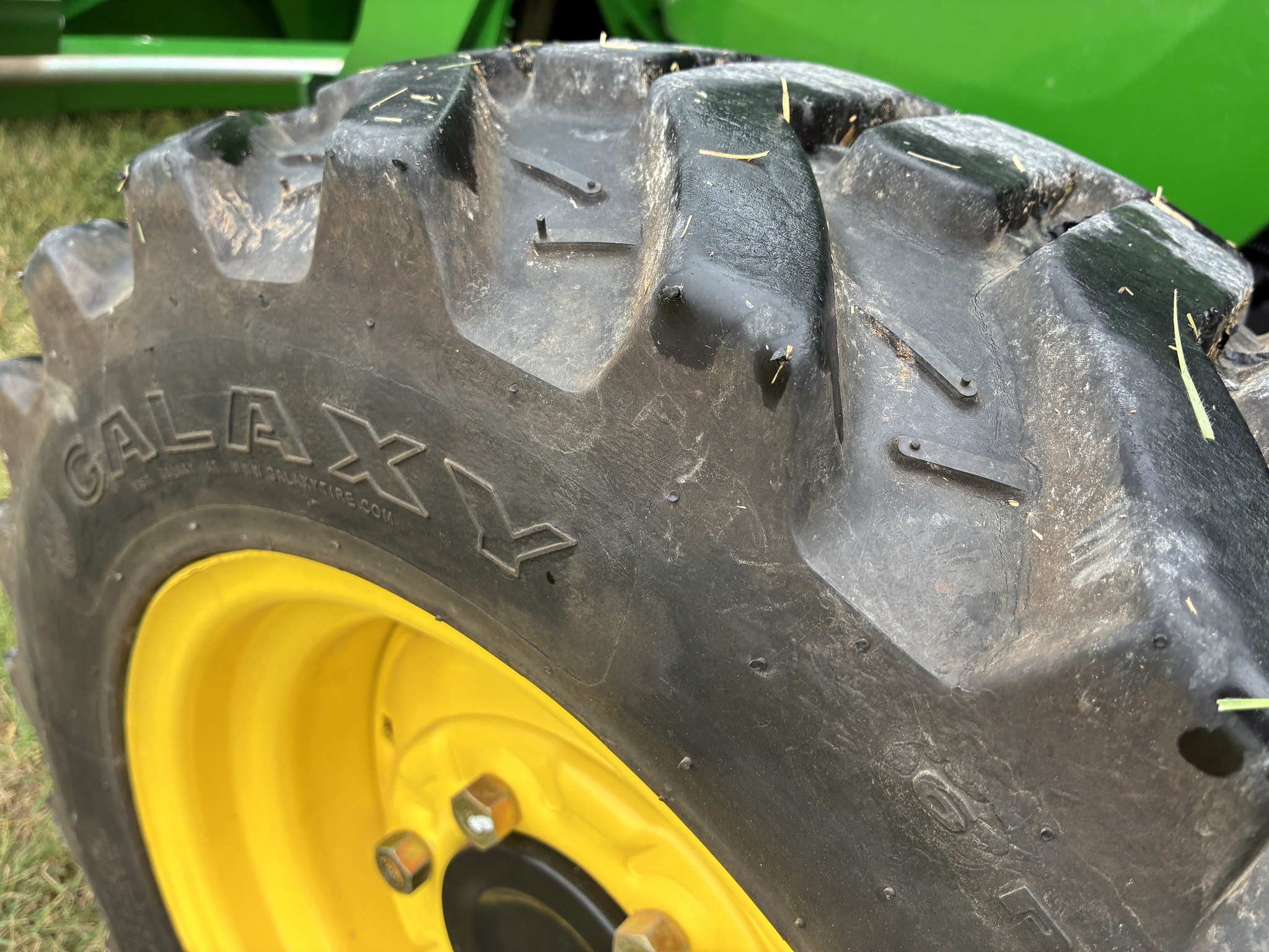 2009 John Deere 3520 Image 15