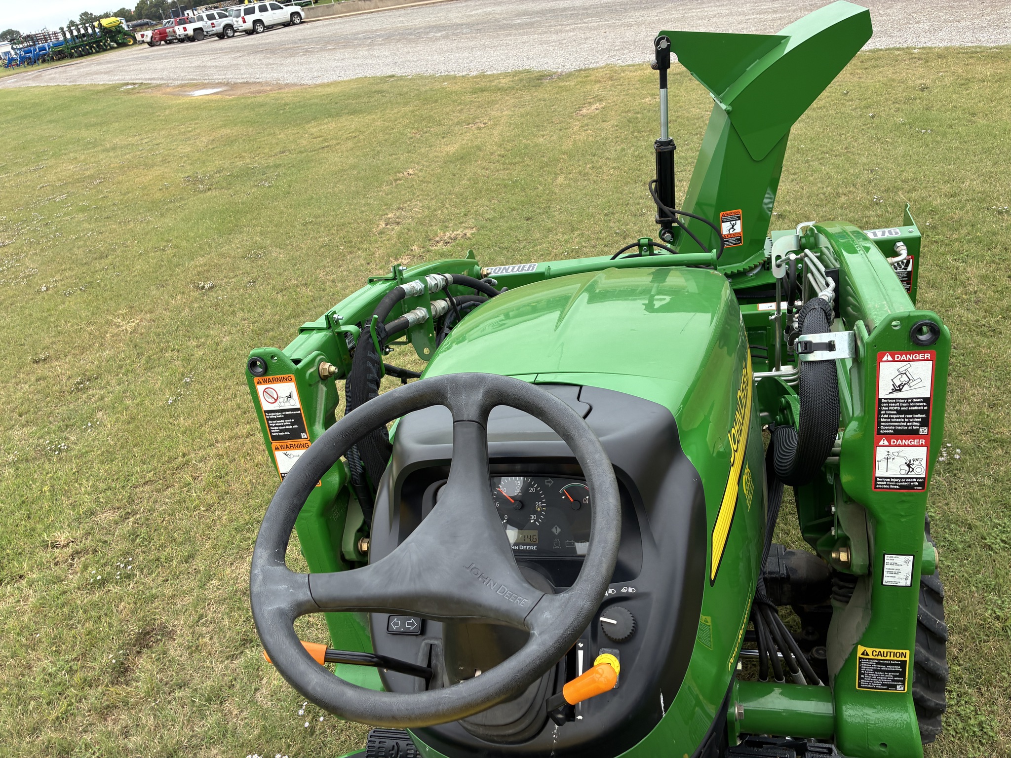 2009 John Deere 3520 Image 22