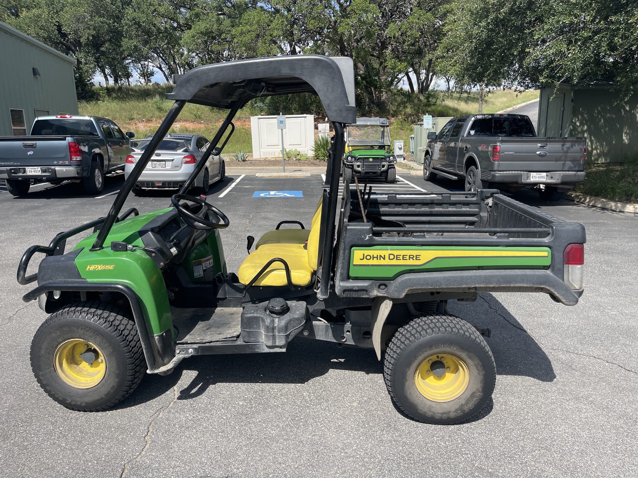 2021 John Deere HPX615E Image 1