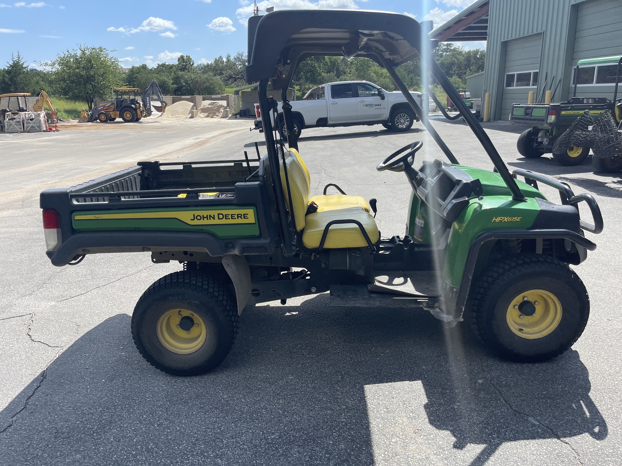 2021 John Deere HPX615E Image 6