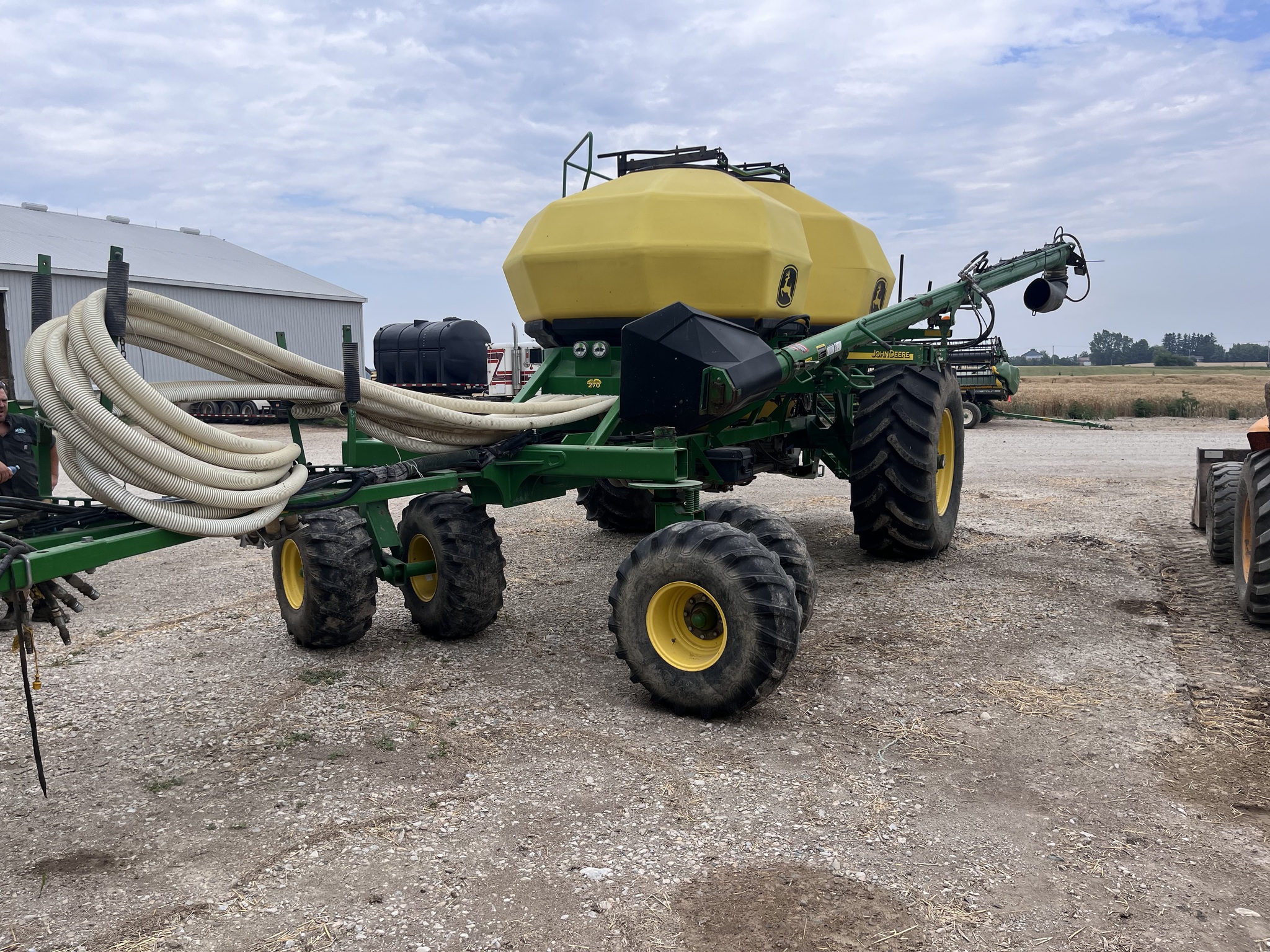 2015 John Deere 1910 Image 10