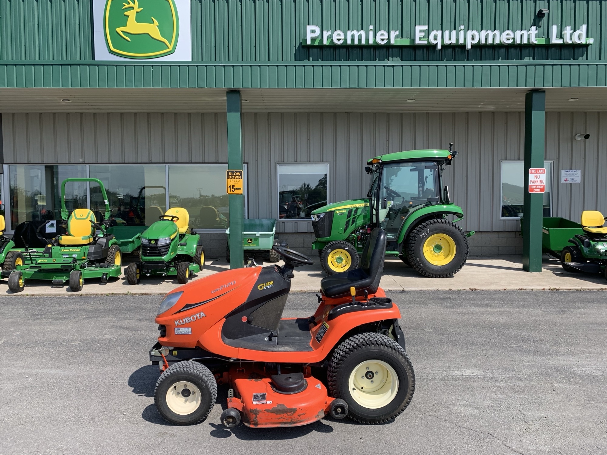 2011 Kubota GR2120 Image 1