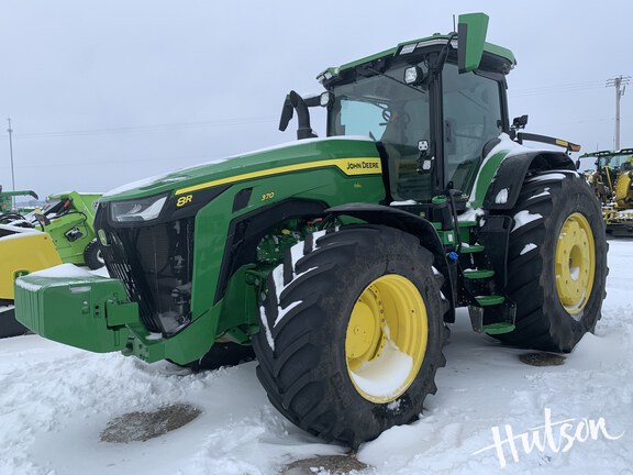 Photo of 2024 John Deere 8R 370