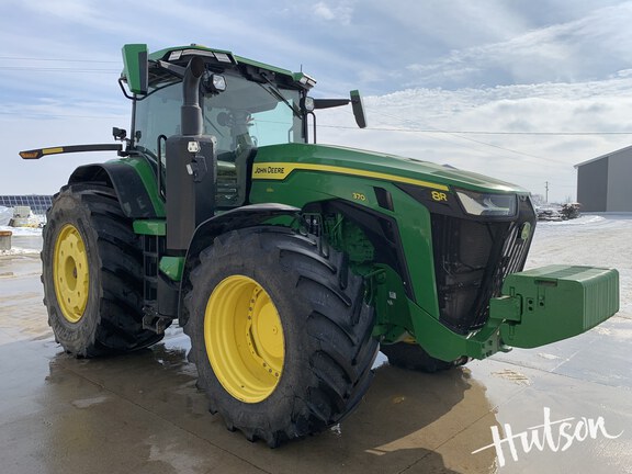Photo of 2024 John Deere 8R 370