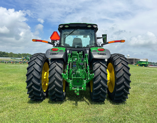 2024 John-Deere 6R 175