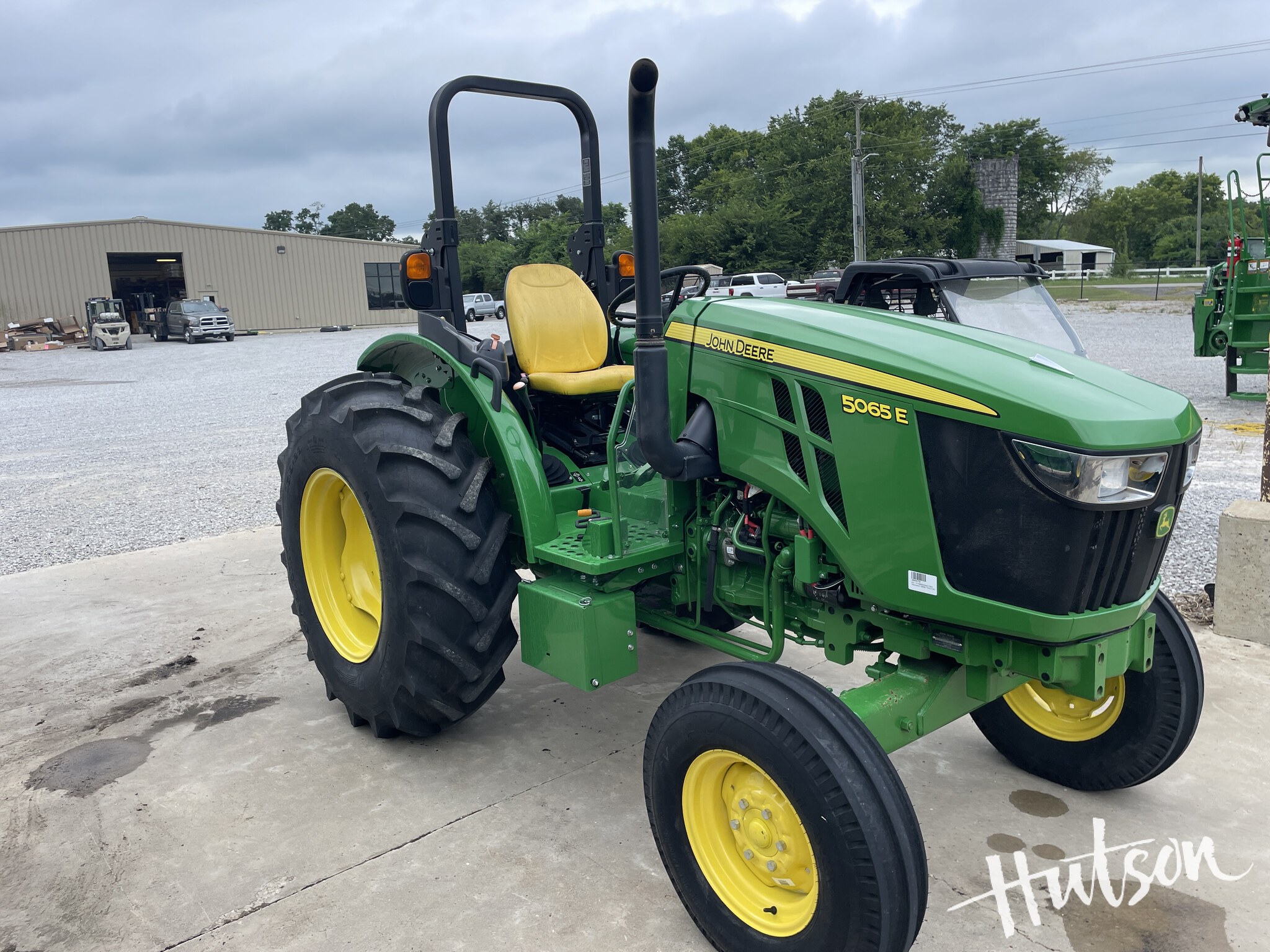 2022 John Deere 5065E