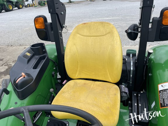 Photo of 2022 John Deere 5065E