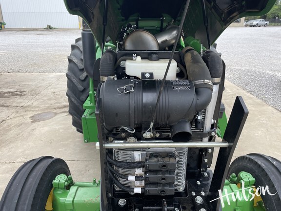 Photo of 2022 John Deere 5065E