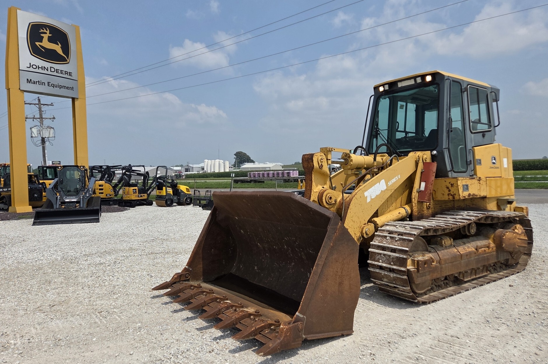2001 John Deere 755C Image 3
