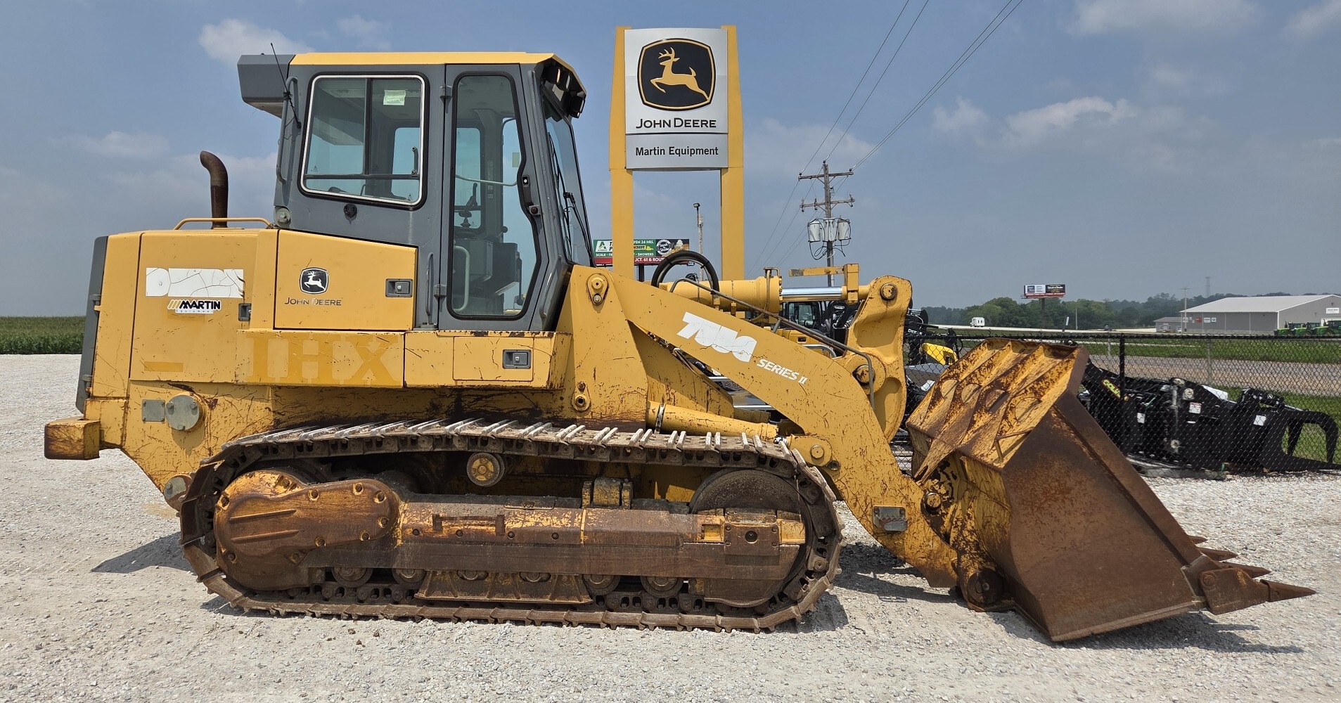 2001 John Deere 755C Image 2