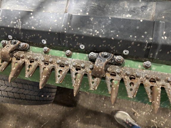 Used 2022 John Deere HD45R Combine Platforms at Horizon Ag & Turf in Wetaskiwin, AB - Photo21