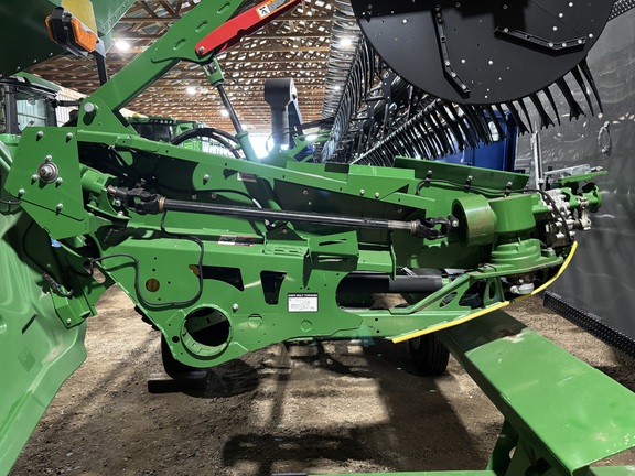 Used 2022 John Deere HD45R Combine Platforms at Horizon Ag & Turf in Wetaskiwin, AB - Photo15