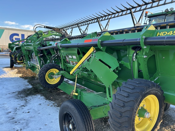 Used 2022 John Deere HD45R Combine Platforms at Horizon Ag & Turf in Wetaskiwin, AB - Photo3