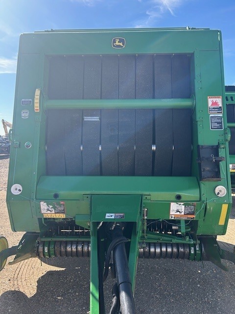 2005 John Deere 567 Image 5