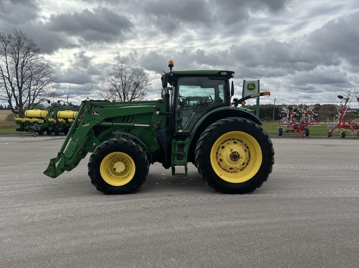 2013 John Deere 6190R Image 2