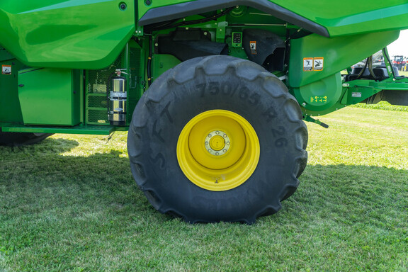 Used 2025 John Deere S7 700 Combines at Koenig Equipment in Anna, OH - Photo9