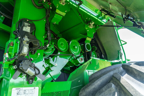 Used 2025 John Deere S7 700 Combines at Koenig Equipment in Anna, OH - Photo16