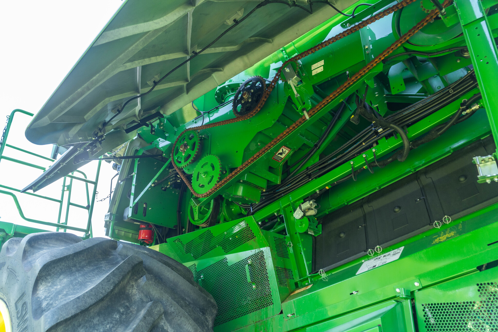Used 2025 John Deere S7 700 Combines at Koenig Equipment in Anna, OH - PhotoXL27
