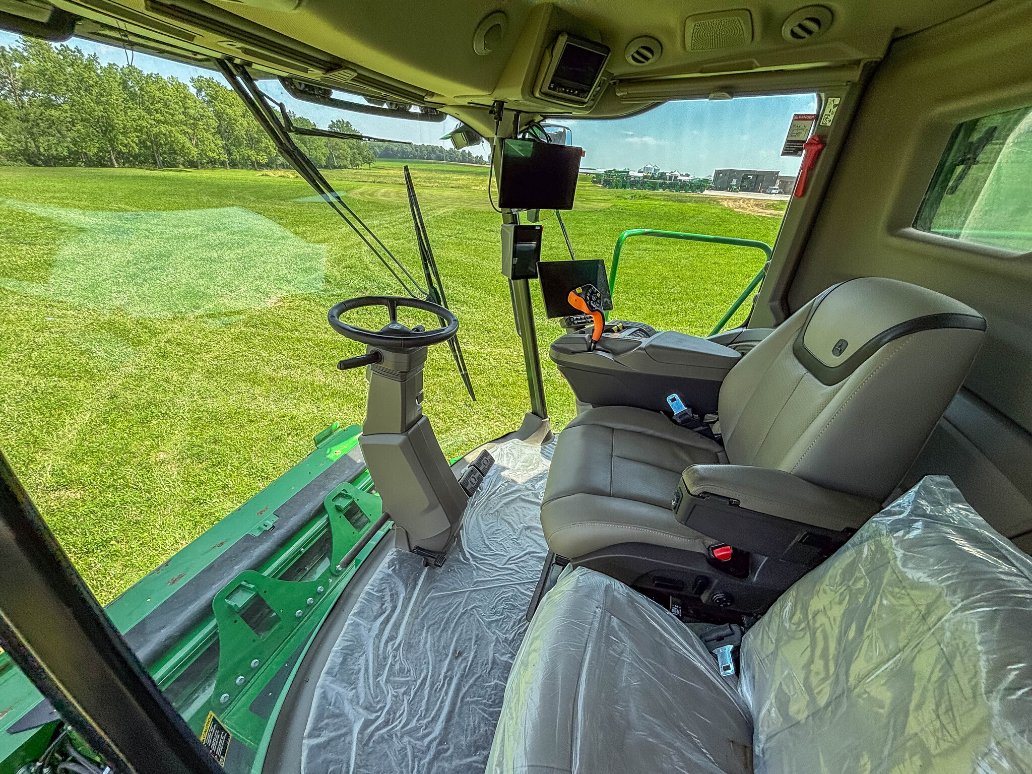 Used 2025 John Deere S7 700 Combines at Koenig Equipment in Anna, OH - PhotoXL39