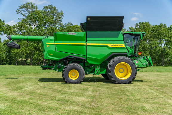 Used 2025 John Deere S7 700 Combines at Koenig Equipment in Anna, OH - Photo5