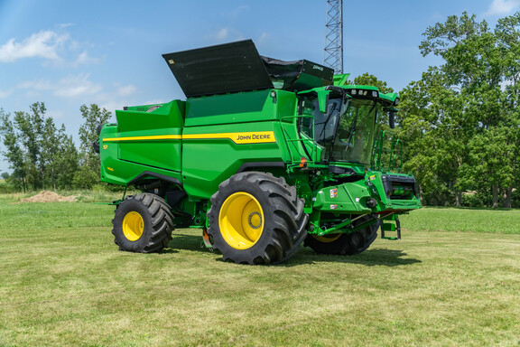 Used 2025 John Deere S7 700 Combines at Koenig Equipment in Anna, OH - Photo6