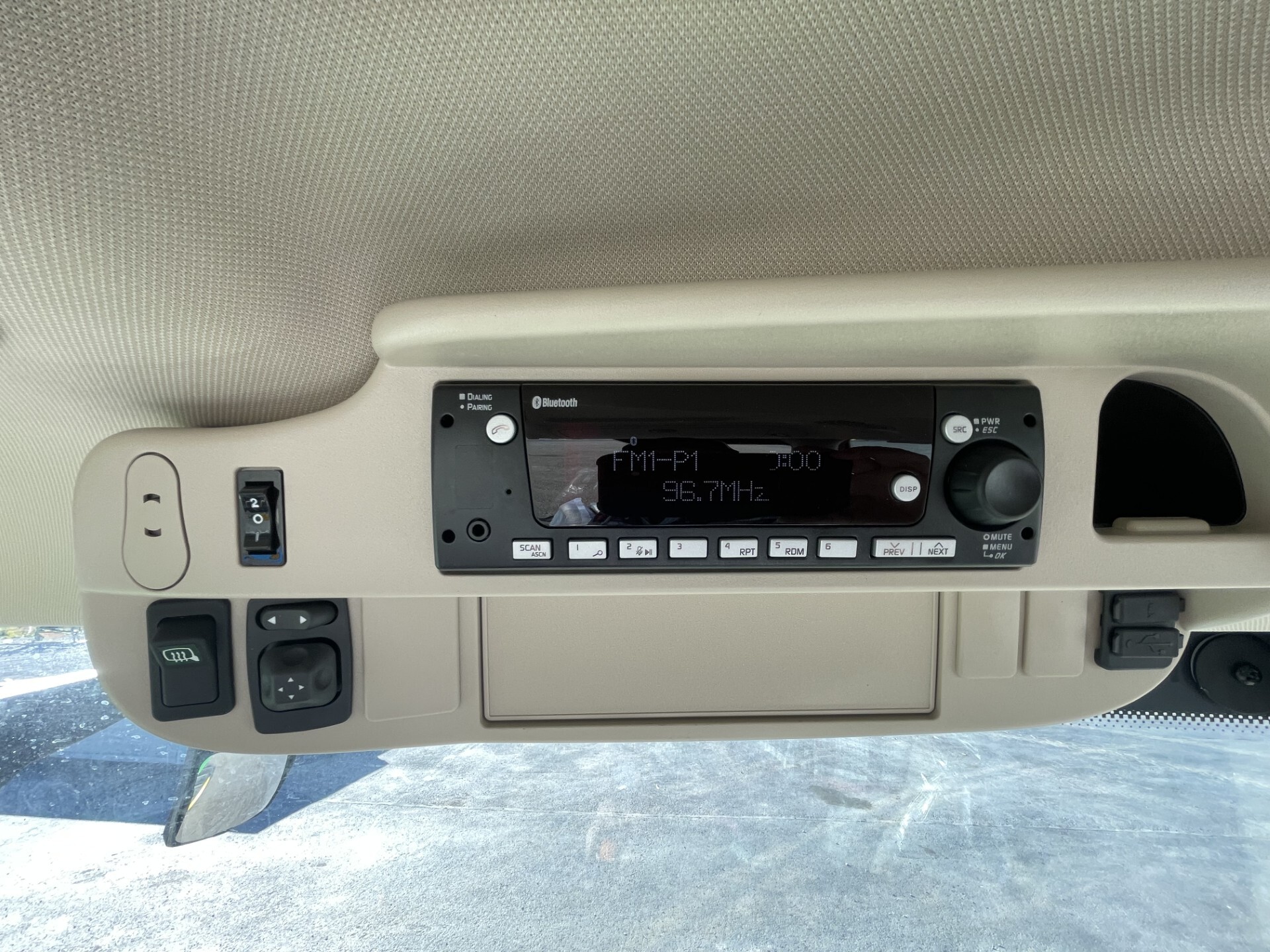 2025 John Deere 6R 120 Image 25