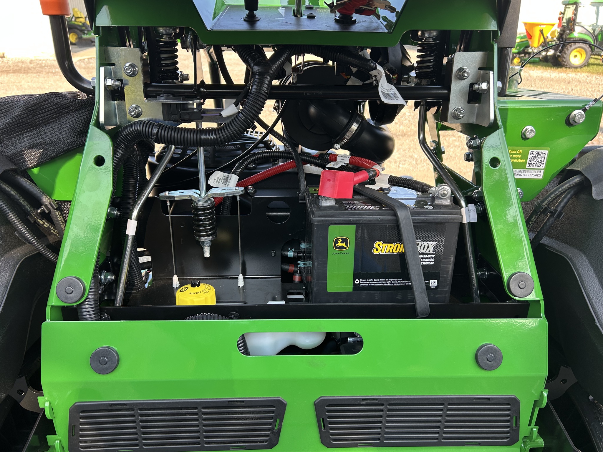 2025 John Deere Q850M Image 10