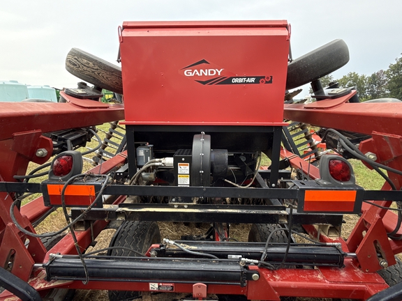 Case IH 330