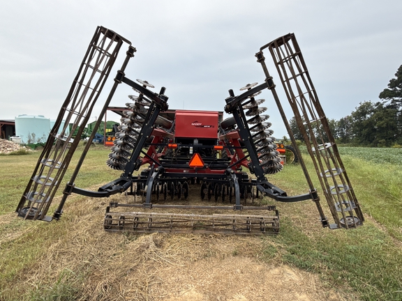 Case IH 330