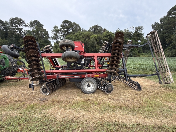 Case IH 330