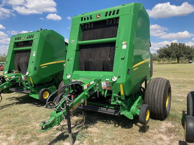 2022 John Deere 460M Image 3