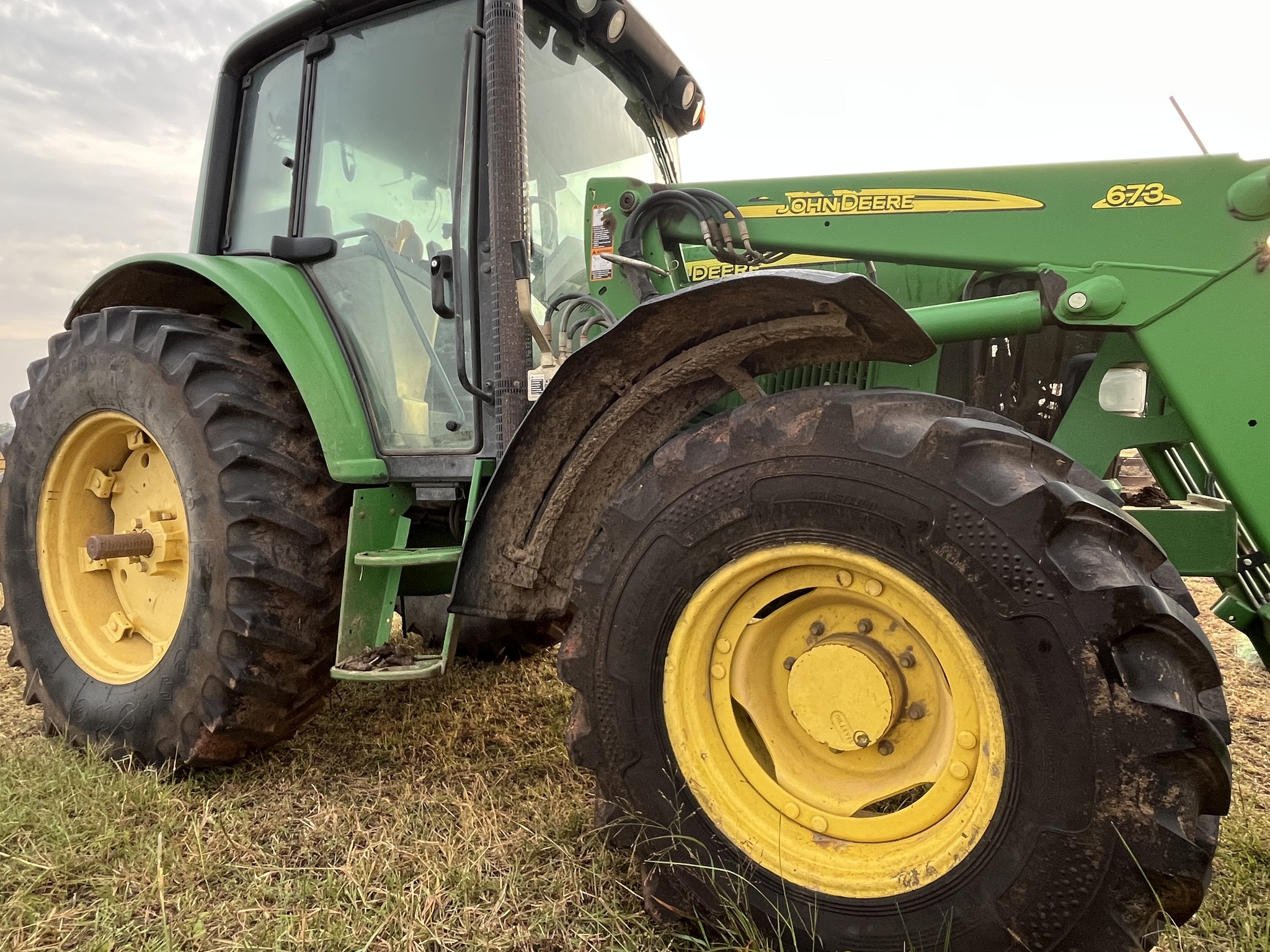 2004 John Deere 6320 Image 3