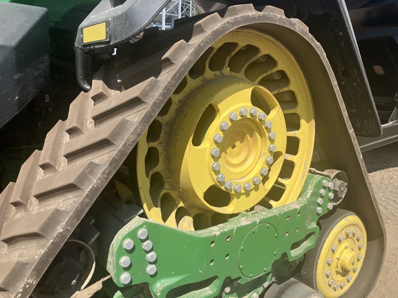 Photo of 2021 John Deere 8RX 410