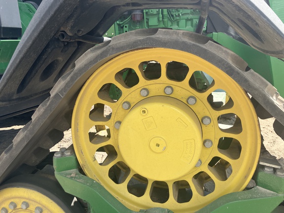 Photo of 2021 John Deere 8RX 410