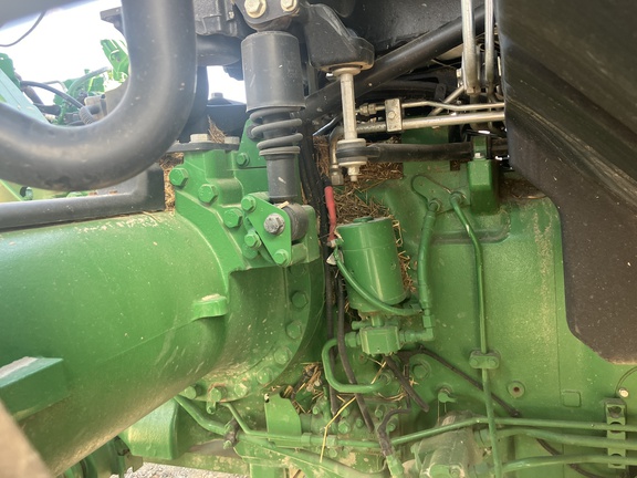 Photo of 2021 John Deere 8RX 410
