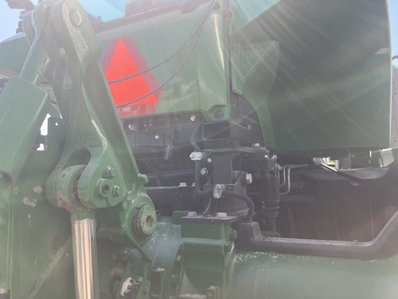 Photo of 2021 John Deere 8RX 410