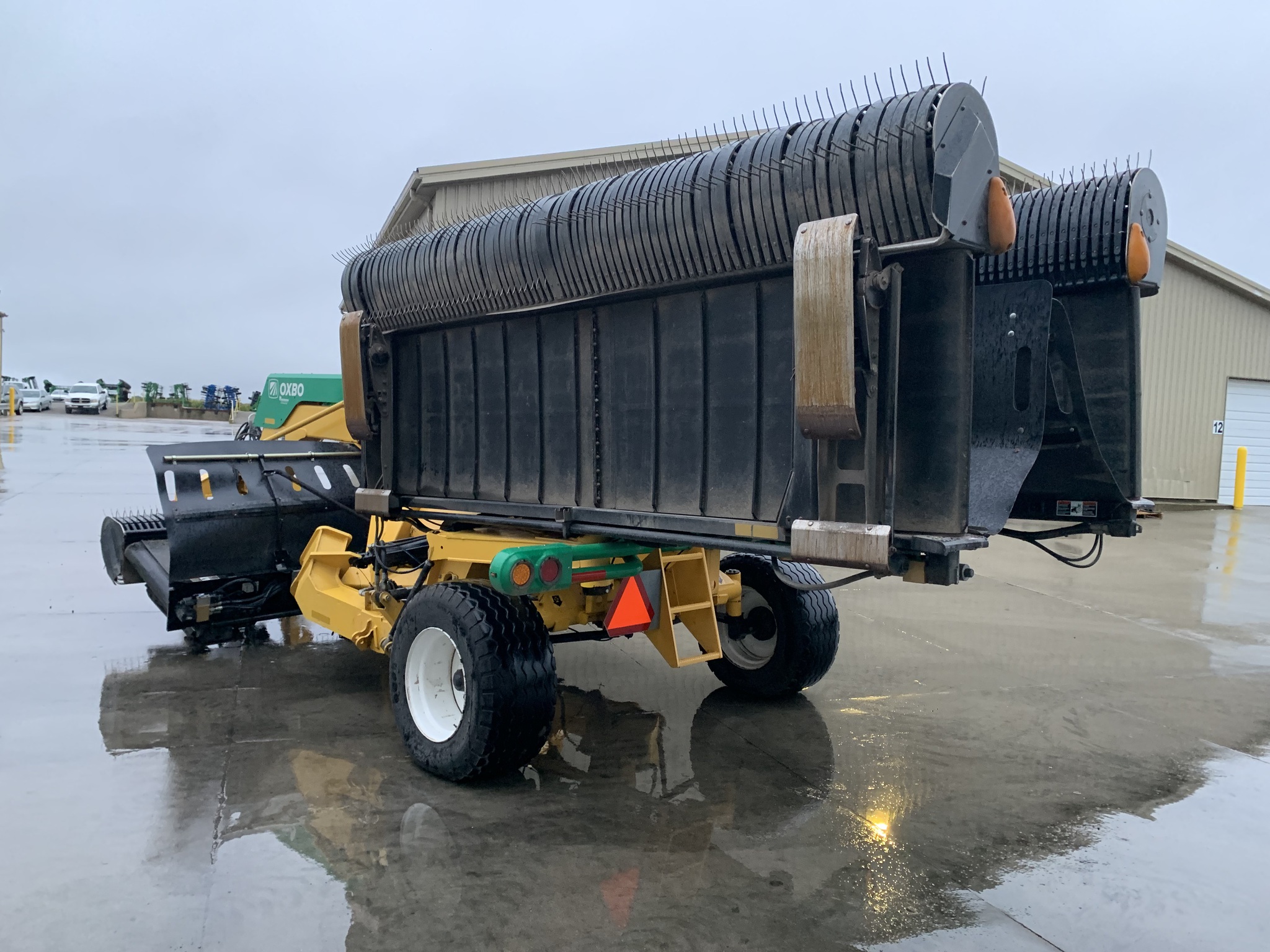 2021 Oxbo 2340 Image 5