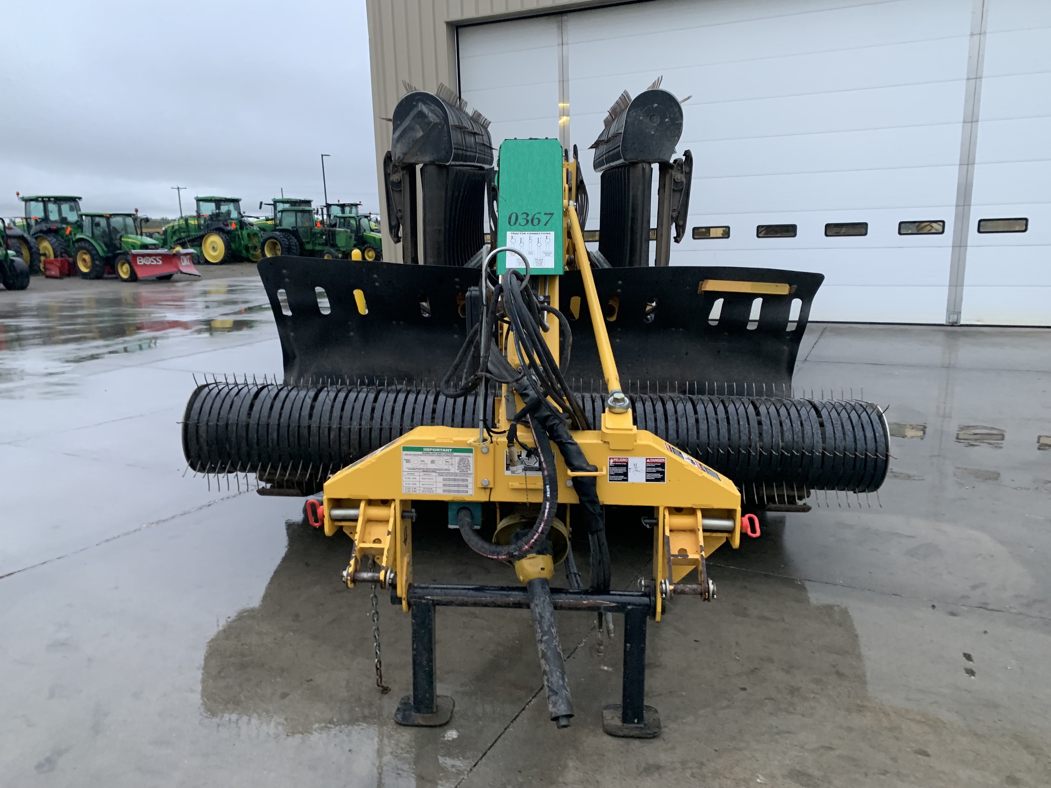 2021 Oxbo 2340 Image 8