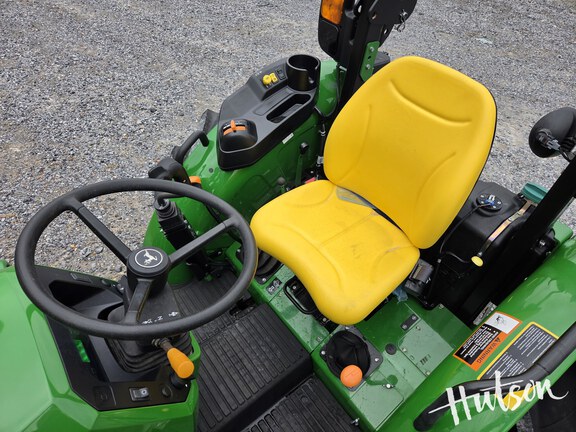 Photo of 2024 John Deere 5060E