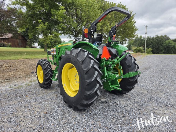 Photo of 2024 John Deere 5060E
