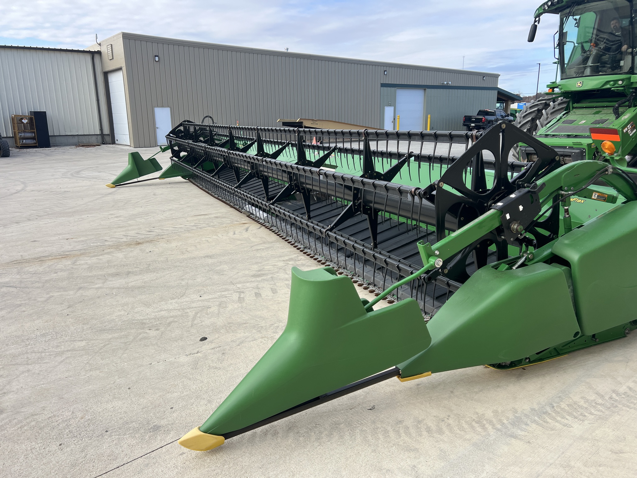 2013 John Deere 635FD Image 7