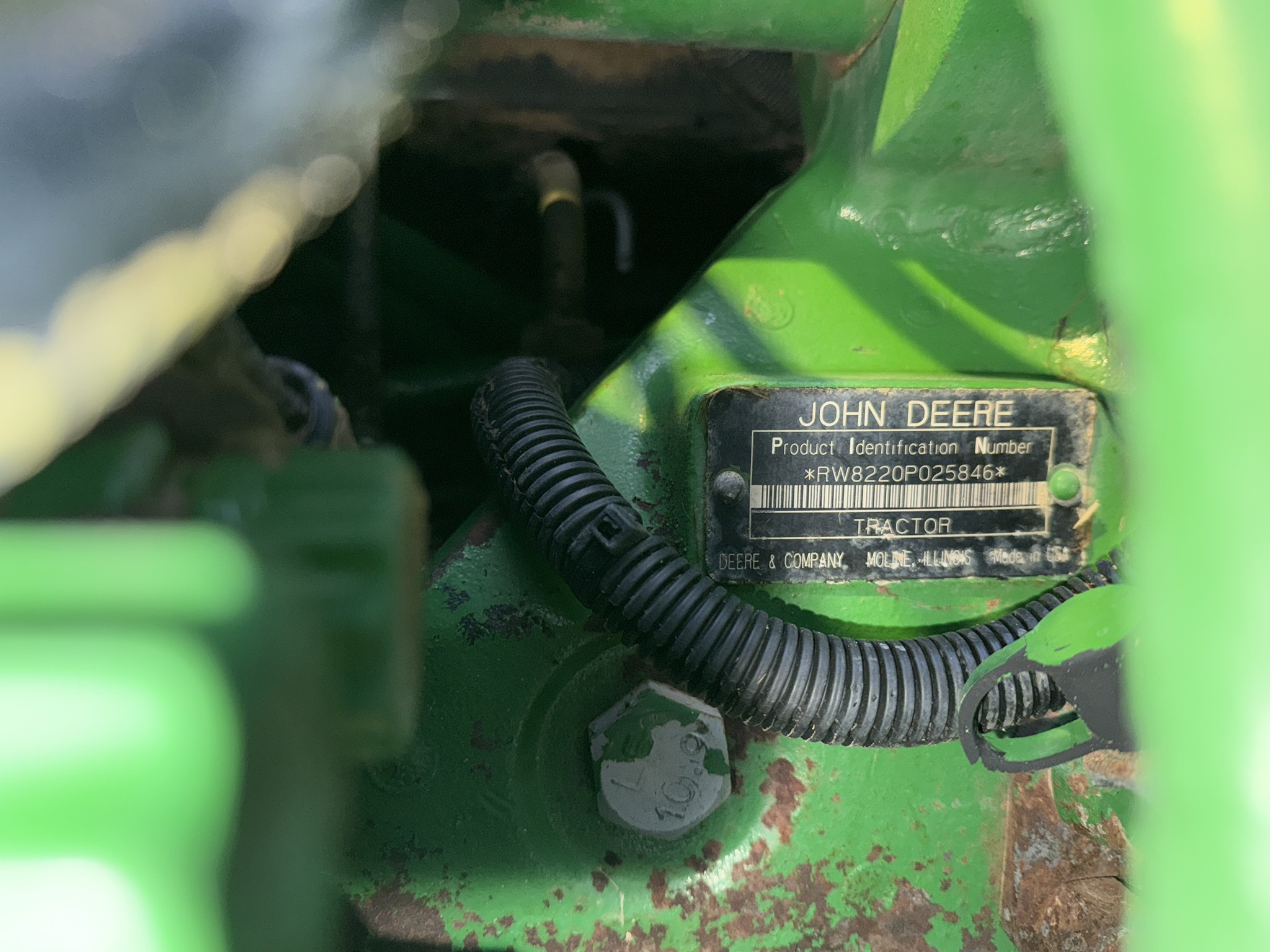 2004 John Deere 8220 Image 11