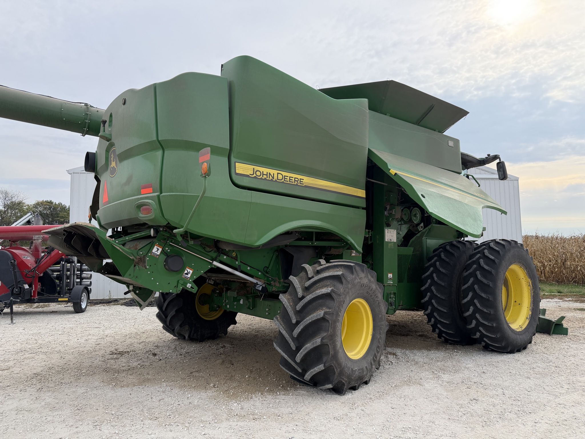  2021 John Deere S770 at Heritage Tractor in Monmouth, IL