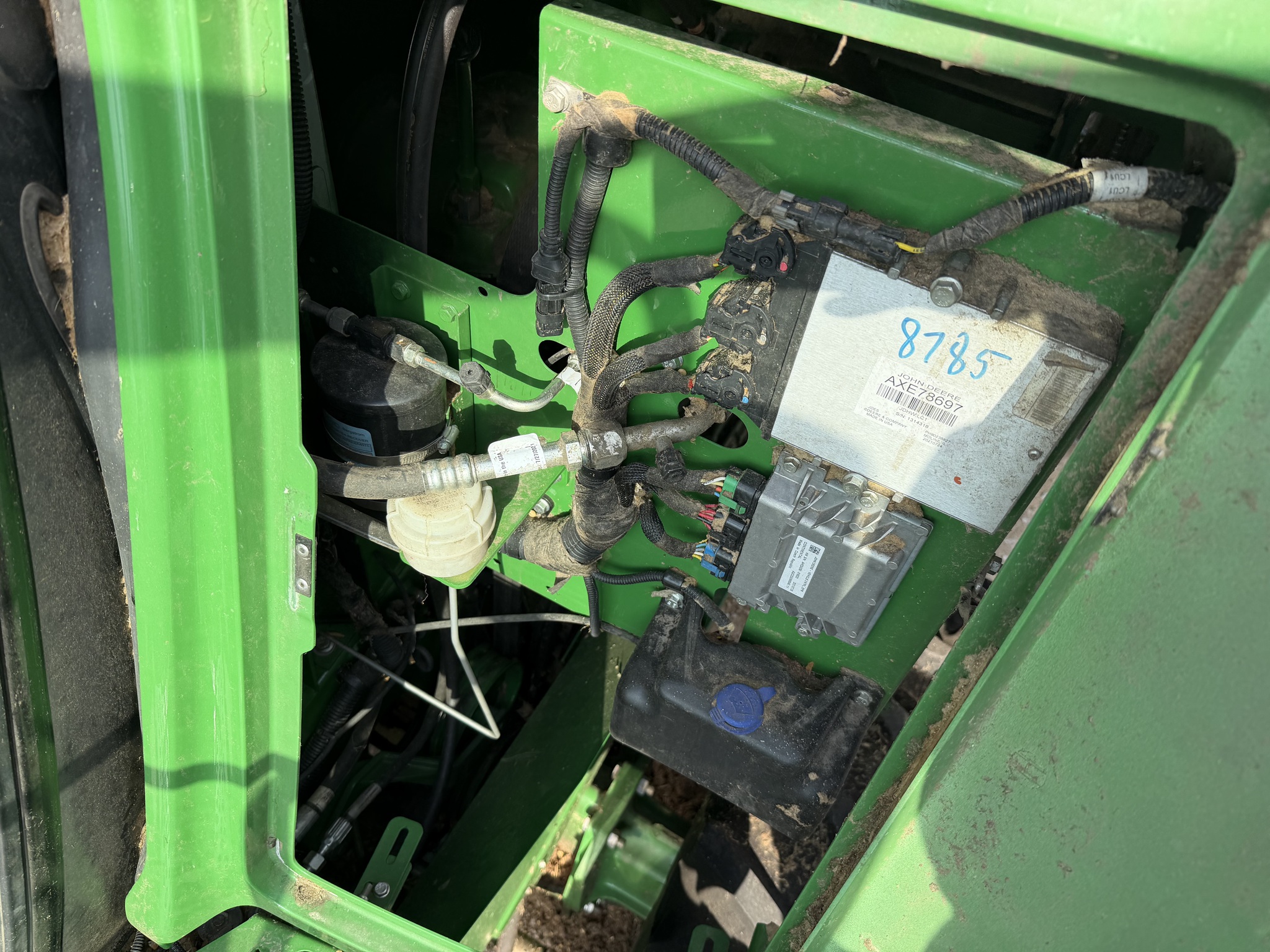  2021 John Deere S770 at Heritage Tractor in Monmouth, IL