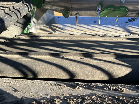 Used 2025 John Deere HDR 50 Combine Platforms at Horizon Ag & Turf in High Prairie, AB - Photo11