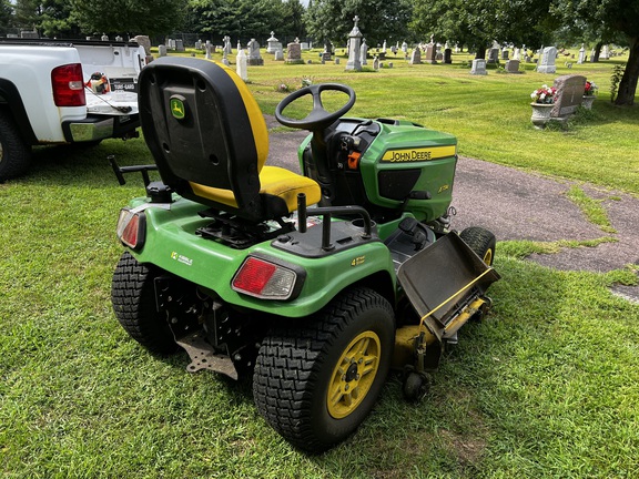 2022 John Deere X734 - Photo2