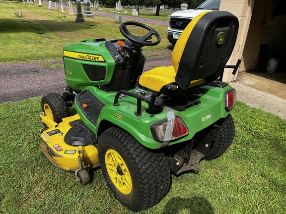 2022 John Deere X734 - Photo4